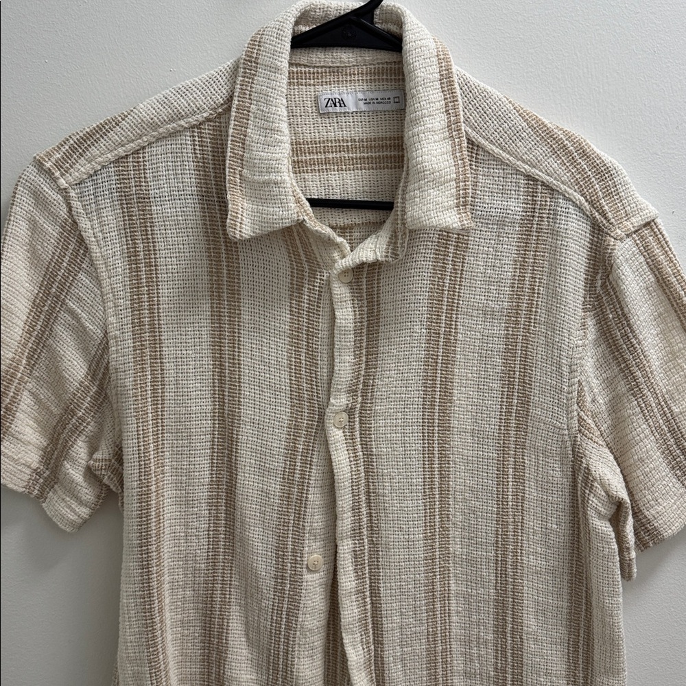Zara Textured Beige and Cream Button-Up Shirt